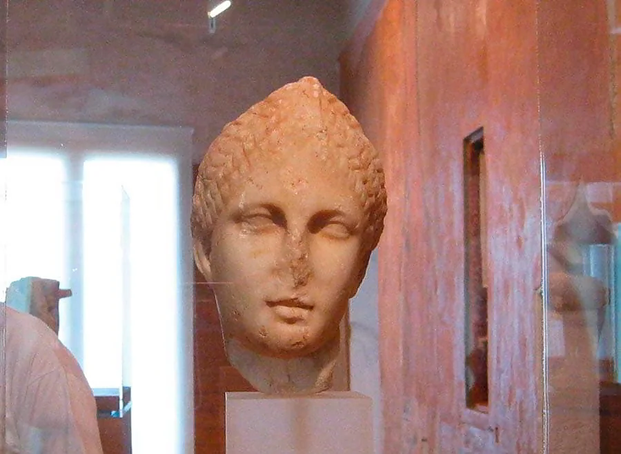 Cabeza de Diana - Museo Arqueológico de Sagunto